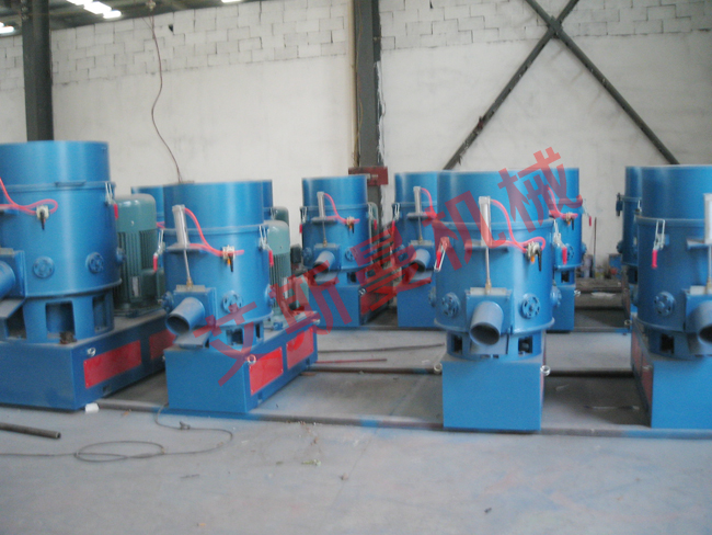 Agglomeration machine